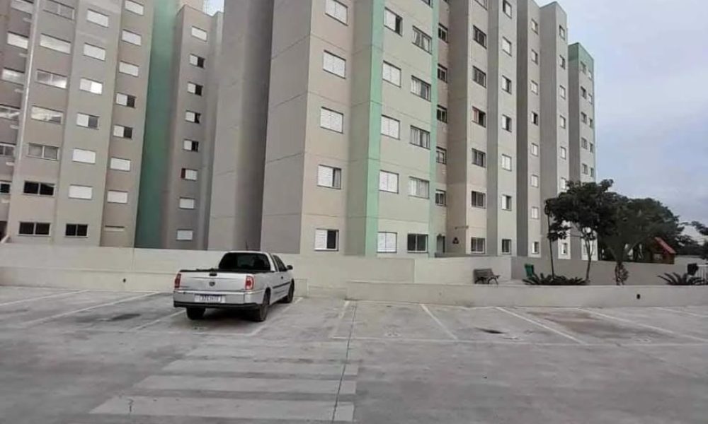 1605 (3)