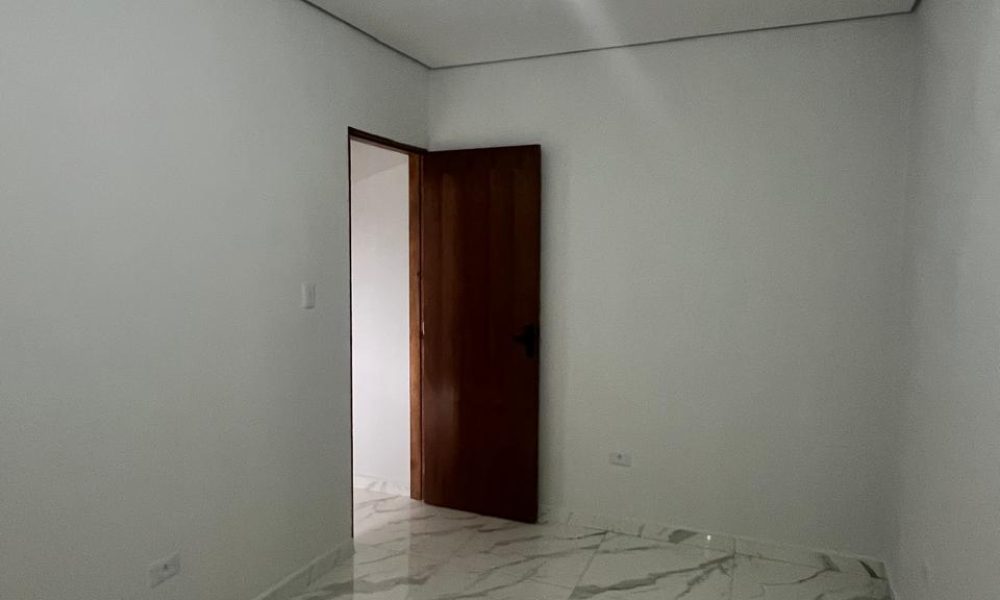 Ricardo Paganini - Casa Piso Superior - Rua Arapongas (27)